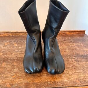 Black Leather Ankle Boots- Khatie Normandy bootie